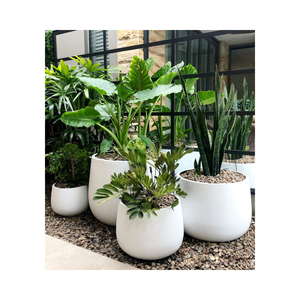 Ensemble de pots de fleurs artificielles de style vintage, pots de jardin carrés en fibre de verre, 6 pièces, décor de balcon extérieur, conçu usine du Vietnam - Product Image 6