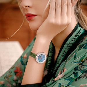 Montre à quartz pour femme, cadran en nacre, incrustation de diamants en zircone, bracelet en cuir étanche, montre-bracelet de cérémonie pour femme - Product Image 5