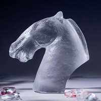 Statue de tête de cheval en cristal transparent de 11 cm, figurine artistique pour décoration de table de salon et cadeau d'affaires