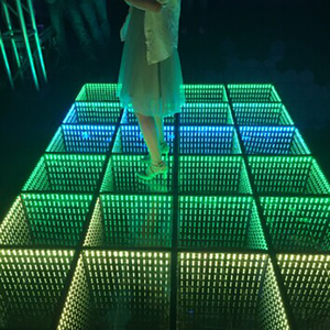 Hot khuyến mãi LED 3D Dance Floor với hệ thống tương tác LED Infinite Dancing Floor - Product Image 4