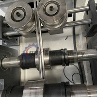 Machine de profilage à froid entièrement automatique haute efficacité pour profilés en C et U de charpente de villa en acier léger galvanisé, avec roulement de moteur