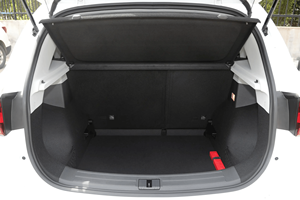 รถยนต์เชื้อเพลิงอัจฉริยะความเร็วสูง ผลิตในจีน ปี 2024 รถ SUV ห้าประตู ห้าที่นั่ง SAIC <span class=keywords><strong>MG</strong></span> <span class=keywords><strong>ZS</strong></span> R17 เทอร์โบ ใหม่ เครื่องยนต์เบนซิน/น้ำมัน  ระบบเกียร์ธรรมดา - Product Image 6