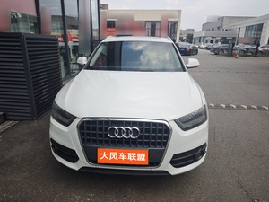 <span class=keywords><strong>Audi</strong></span> Q3 <span class=keywords><strong>30</strong></span> <span class=keywords><strong>TFSI</strong></span> 2015 SUV automatique d'occasion avec roues, moteur essence, <span class=keywords><strong>prix</strong></span> avantageux - Product Image 2