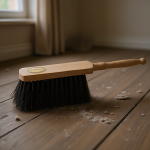 Cepillo de mano con cerdas naturales de 20 cm para limpiar pisos y superficies - Product Image 3