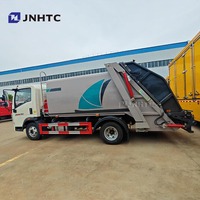 Camion à ordures HOWO 4X2 5CBM Compresseur de déchets Compacteur à compression compressé Camion compacté