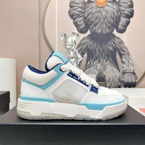 Zapatillas deportivas de diseño clásico para hombre, antideslizantes, duraderas, hechas a medida con materiales de marcas clásicas, zapatillas de moda. - Product Image 1