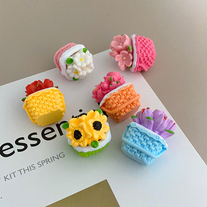 Miniature Flower Baskets Epoxy Resin DIY Jewelry Set Tabletop Decor Irregular Shape Handmade Craft Kit - Product Image 3