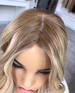 ท็อปเปอร์ผมแท้คุณภาพสูงสีบลอนด์ไฮไลท์บาลายาจ  ฐานไหมสุดหรู สำหรับ<span class=keywords><strong>ผู้หญิง</strong></span>ที่มีปัญหาผมบาง  <span class=keywords><strong>ผม</strong></span>ร่วง หรือ<span class=keywords><strong>ผม</strong></span><span class=keywords><strong>บาง</strong></span>ๆ - Product Image 4