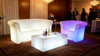 Table de bar LED avec rangement 120x67x45cm, rechargeable, 16 couleurs, table lumineuse pour showroom, exposition, fête, vente en gros, usine