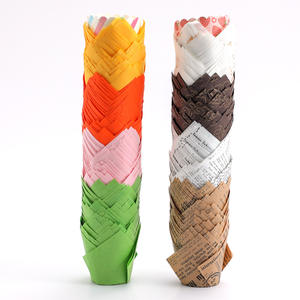 Nouvelle conception, 50 pièces, <span class=keywords><strong>papier</strong></span> anti-graisse, <span class=keywords><strong>papier</strong></span> <span class=keywords><strong>journal</strong></span> naturel, moules à muffins <span class=keywords><strong>en</strong></span> forme de tulipe, moules à muffins, supports à gâteaux <span class=keywords><strong>en</strong></span> <span class=keywords><strong>papier</strong></span> - Product Image 3