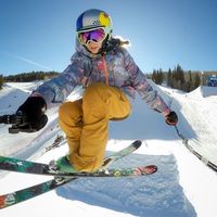 Pantalons de ski pour adultes de style nouveau, hommes et femmes - Snowboard, ski alpin, épaissis, coupe-vent, chauds, bretelles amovibles, 100% polyester
