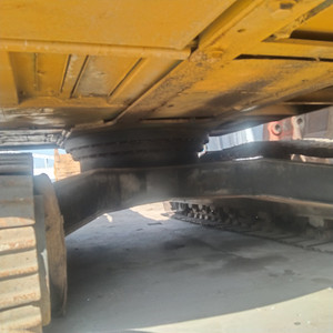 รถขุด CAT325BL ขนาด 25 ตัน พร้อมบุ้งกี๋ขุดขนาด 1.25 ลูกบาศก์เมตร รถขุดตีนตะขาบ CAT325BL มือสอง - Product Image 6