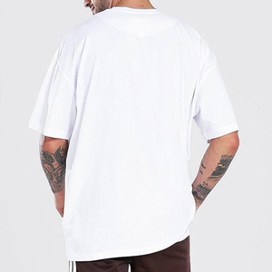 เสื้อยืดแฟชั่นสุดหรูสะพายไหล่ทรงหลวมโอเวอร์ไซส์สำหรับผู้ชายเสื้อยืดผ้าฝ้ายออกแบบโลโก้ได้ตามต้องการ300 GSM heavyweight - Product Image 2