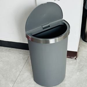 <span class=keywords><strong>Poubelle</strong></span> à capteur en plastique <span class=keywords><strong>50L</strong></span> avec anneau de retenue, <span class=keywords><strong>poubelle</strong></span> à capteur intelligent Triangle gris à piles - Product Image 2