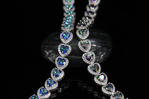 Sıcak tarzı gümüş kaplama tam elmas kalp şekli kristal bilezik çok renkli kübik zirkon aşk kalp Link zinciri bilezikler - Product Image 5