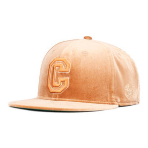 Casquette ajustée TCAP Chine à 6 panneaux en velours personnalisé avec broderie 3D - Product Image 1