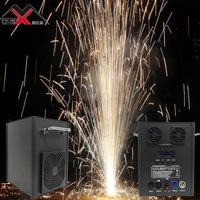 Machine électronique à effet d'étincelle froide Pyro Fire Works pour événement de mariage Dmx512 600W avec télécommande sans fil