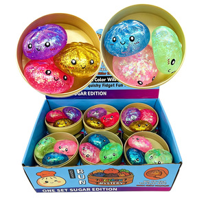 Produit phare de Noël : Jouet promotionnel 3-en-1 en forme de petit visage fantôme en maltose, apaisant l'anxiété et doux au toucher - Product Image 3