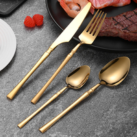 Ensemble de Couverts de Table Complet de Luxe en Acier Inoxydable 4 Pièces pour Mariages et Événements (Cuillères, Fourchettes et Couteaux)