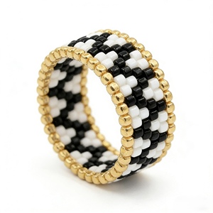 Anillo de Mujer Namayo, Hecho a Mano con Cuentas Miyuki Delica, Chapado en Oro de 14K/18K/22K, Diseño Geométrico Zig-Zag Moderno, Estilo Bohemia - Product Image 2