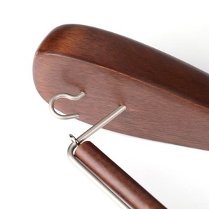 Design antico pesante appendiabiti in legno con Design antico Logo personalizzato di lusso con spalle larghe-per <span class=keywords><strong>cucina</strong></span> <span class=keywords><strong>e</strong></span> guardaroba - Product Image 6