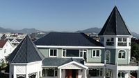 Magnifiques tuiles solaires en silicium monocristallin durables à trois courbes pour maisons résidentielles
