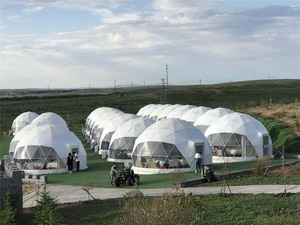 Carpa de Lujo Tipo Invernadero de Cristal, Domo Geodésico con Estructura de Acero para Glamping en Venta - Product Image 1