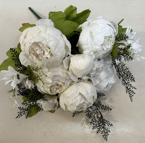 Ramo de Peonías de Seda Blanca Hechas a Mano, Flores Artificiales de Tacto Real para Bodas, Decoración del Hogar, Centro de Mesa para Fiestas Navideñas - Product Image 1