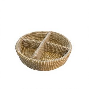 Panier de rangement multifonctionnel moderne, léger et écologique en herbe de mer naturelle tressée à la main pour la décoration intérieure et le rangement des fruits - Product Image 1