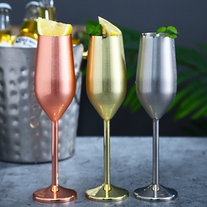 Bicchieri da Vino e Cocktail in Acciaio Inox da 220ml, Flûte da Champagne in Metallo Infrangibile, Calici per Feste e Matrimoni - Product Image 3