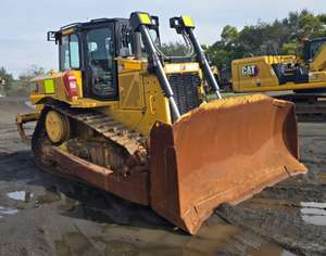 Prix bas et excellent état Bulldozer d'occasion Cat D6GC Caterpillar Bulldozer CAT D6GC avec Ripper à vendre - Product Image 4