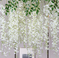 Penjualan laris murah 12 buah cantik plastik Wisteria gantung bunga langit-langit sutra Wisteria bunga gantung untuk pernikahan