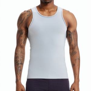 Débardeur de vêtements Streetwear de haute qualité coupé T-shirt sans manches décontracté Débardeur de vêtements de sport - Product Image 2