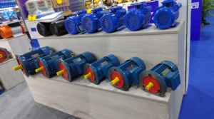 Variateur de fréquence <span class=keywords><strong>Salson</strong></span> triphasé 380V YVF2-100L1-4 pôles 2,2KW YVP90L-2-étagères, efficacité IE3, montage sur pied - Product Image 6