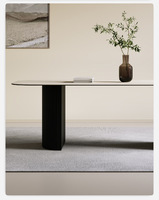 Table à Manger Ovale de Luxe Moderne Atunus, Minimaliste Nordique, en Bois Massif Récupéré Noir, avec Plateau Nervuré, pour 8 Personnes
