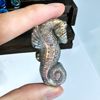 Vente en gros naturelle de haute qualité sculptée à la main petite labradorite bleu flash hippocampe tête sculptures pour la décoration