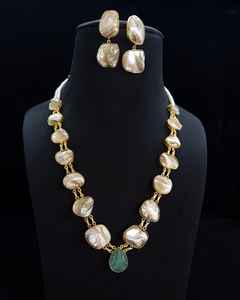 Conjunto de Joyería Larga de Latón con Cuentas de Perlas Chapadas en Oro, Collar con Aretes para Bodas - Product Image 2