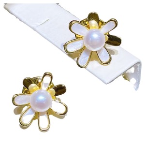 High Quality Summer Hot Gold Daisy <b>Single</b> Bead Brooch Freshwater Breast Decoration Natural Pearl <b>Flower</b> Wholesale Number Pattern - Product Image 5