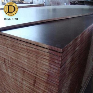Contreplaqué phénolique imperméable avec film de protection 18 mm 21 mm 28 mm Système de coffrage en béton Contreplaqué brun avec film de protection - Product Image 2
