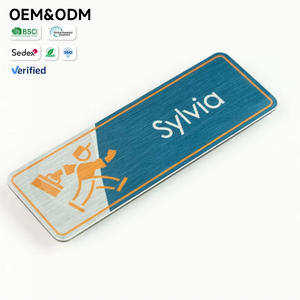 Etiquetas de Identificación Metálicas Personalizadas con Certificación BSCI/ISO - Impresión de Iconos y Nombres al por Mayor para Empresas de Servicios Globales - Product Image 1