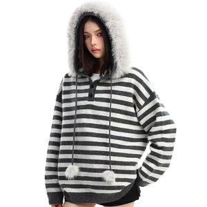 Fabricant de vêtements personnalisé mode coréenne <span class=keywords><strong>Vintage</strong></span> pulls à capuche à rayures lâches col en fourrure à manches longues pulls punk - Product Image 4