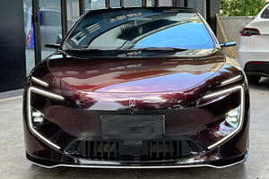 Vinilo para Automóviles que Cambia de Color de <span class=keywords><strong>la</strong></span> Marca LURENJIA - Rojo Mágico Negro |   Película de Protección de Pintura y Cambio de Color - Product Image 3