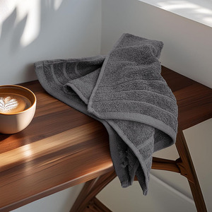 Serviettes de spa, de beauté, de fitness et de salon noires, 100 % coton, résistantes au blanchiment, avec logo brodé personnalisé, faible MOQ, vente en gros - Product Image 4