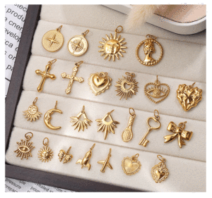 Explosión Celestial |   Charm de Acero Inoxidable Chapado en Oro PVD de 18K para la Creación de Joyería DIY |   Colgante de Sol, Luna, Estrellas, Cruz y Ojo Turco - Product Image 5