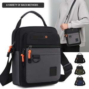 <span class=keywords><strong>Bolsa</strong></span> <span class=keywords><strong>de</strong></span> Hombro <span class=keywords><strong>de</strong></span> Nailon <span class=keywords><strong>de</strong></span> Alta Calidad, Diseño OEM <span class=keywords><strong>de</strong></span> Lujo 2025, Nueva Moda <span class=keywords><strong>para</strong></span> Exteriores, Personalizada, Impermeable, <span class=keywords><strong>para</strong></span> <span class=keywords><strong>Hombre</strong></span> - Product Image 6