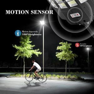 Tất cả trong một 8000W ngoài trời năng lượng mặt trời dẫn ánh sáng đường phố không thấm nước IP67 đánh giá cảm biến góc rộng hoàng hôn-Ánh sáng bình minh sân 4200W năng lượng mặt trời - Product Image 6