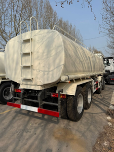 Camión Ligero HOWO NX 6X4 de Alto Rendimiento con Bajo Consumo de Combustible para Remolques de Carretera y Camiones Cisterna, <span class=keywords><strong>Compra</strong></span> al por Mayor - Product Image 3