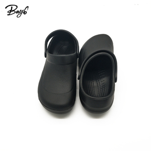 حذاء رجالي مطاط مضاد للانزلاق للاستخدام في المطبخ والفندق للبيع بالجملة - Product Image 3