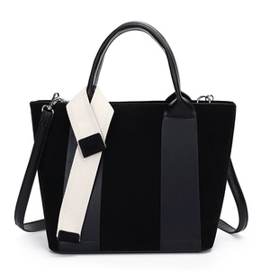 <span class=keywords><strong>Sac</strong></span> à <span class=keywords><strong>main</strong></span> en faux daim de créateur en gros, sacs à bandoulière tendance 2026, <span class=keywords><strong>large</strong></span> bandoulière en cuir PU, mini <span class=keywords><strong>sac</strong></span> fourre-tout pour femmes - Product Image 6