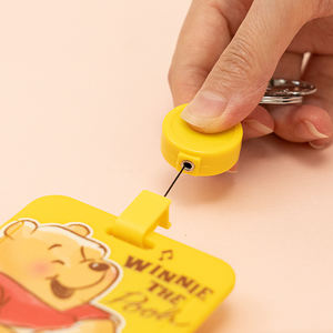 Porte-badge rétractable Kawaii mignon de style dessin animé, en PU tendance, pour employés, toutes saisons - Product Image 3